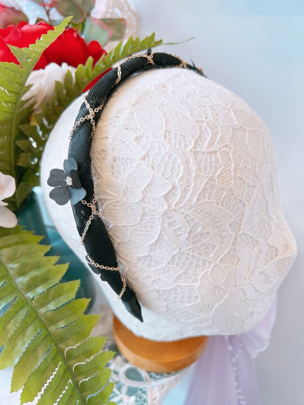 細版刺繡雪紡立體小花金屬鏈點綴髮圈 