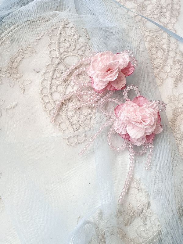 水晶垂墜日系雪紡花樣耳環 