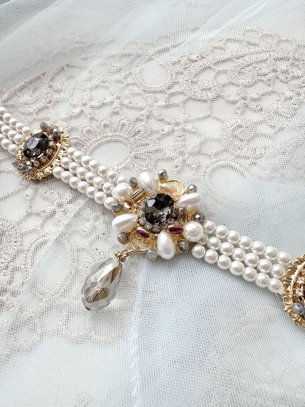 浪漫主義珠寶感珍珠頸鏈 