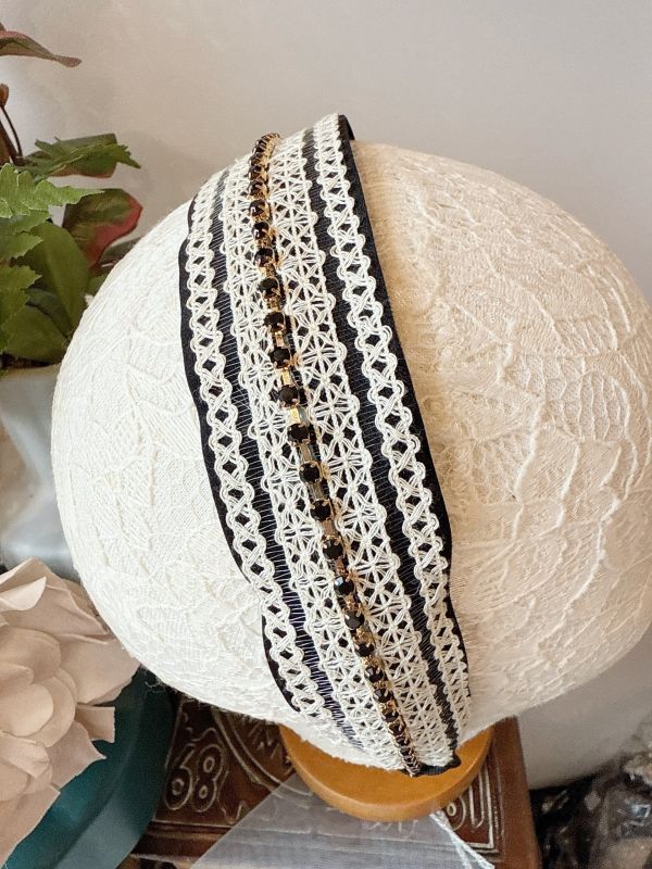 蕾絲趕排鑽小閃耀髮圈 