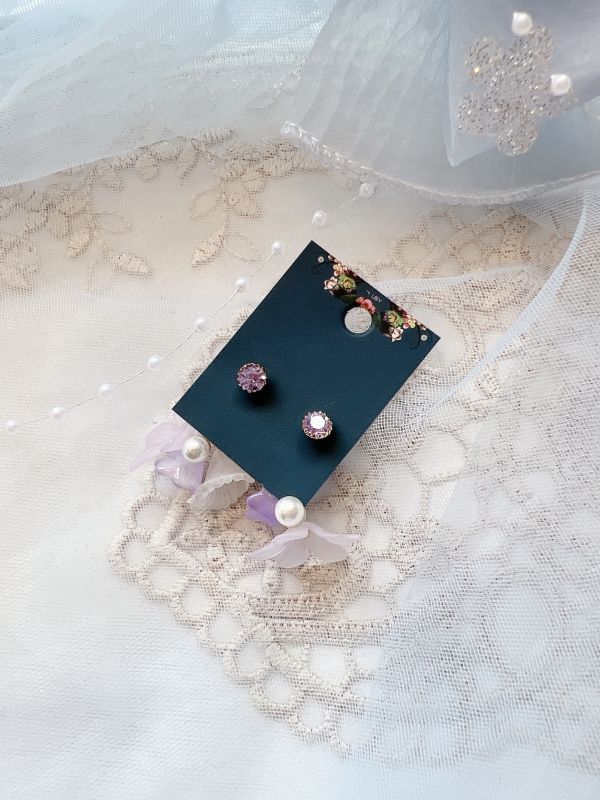 氣質小巧樹酯花兩件式耳環 