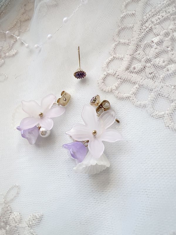 氣質小巧樹酯花兩件式耳環 