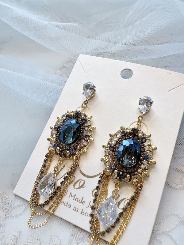 古典華麗珠寶感垂墜鋯石銀針鍍金耳環 