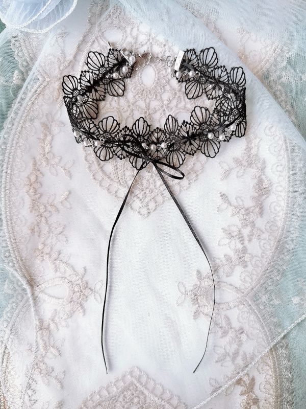 法式蕾絲珍珠垂墜蝴蝶結頸鏈 