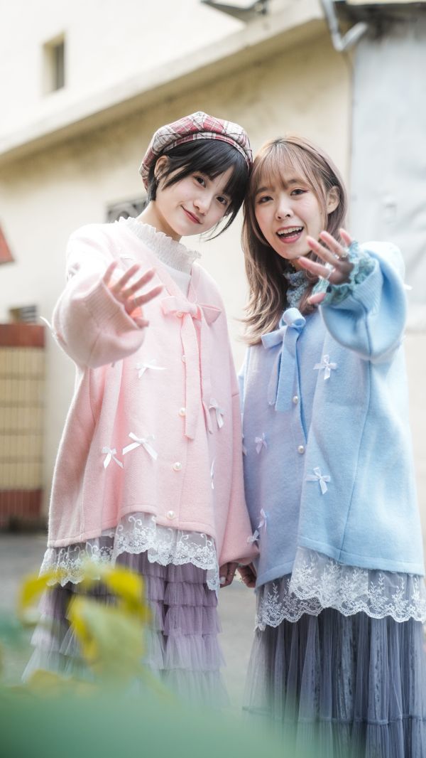 仙女下凡蝴蝶結毛衣 