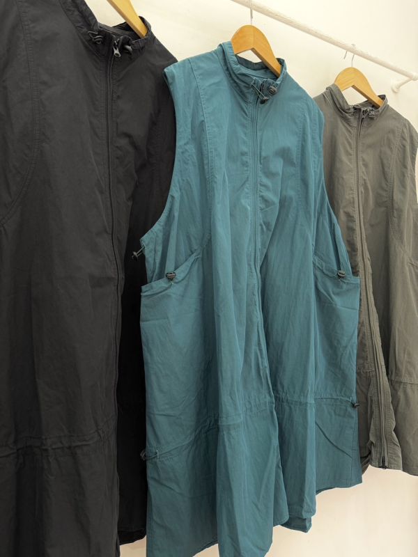 機能系長版背心 