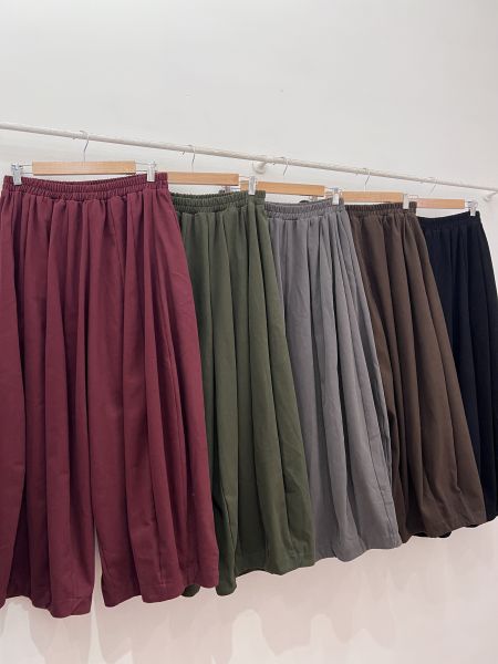 A21絕對好看寬褲 