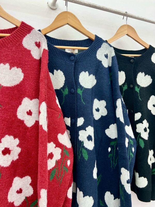 A01花花精靈毛衣 