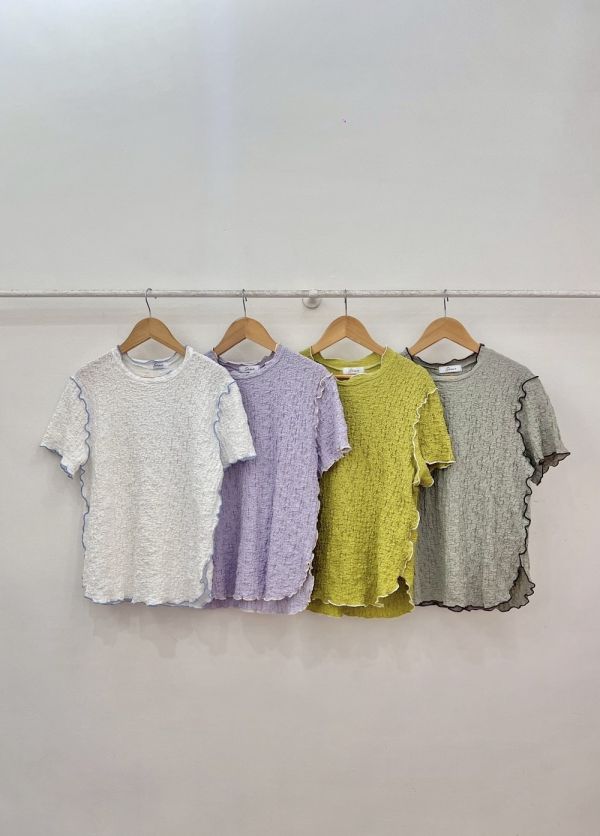 滾邊皺皺打底衣 