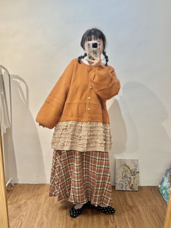 快樂轉圈格紋花苞裙 