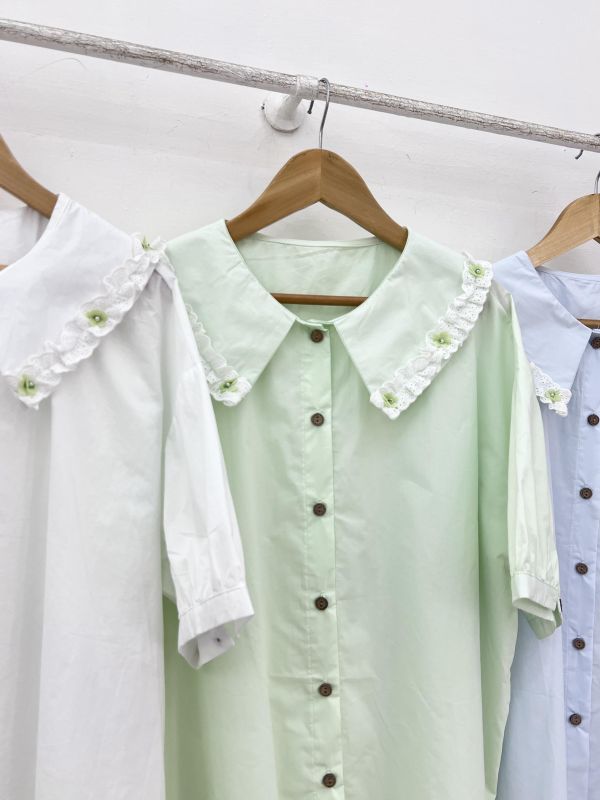 A12 春天小花上衣 