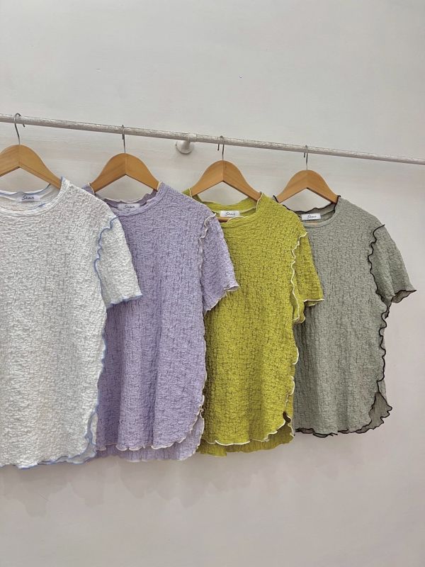 滾邊皺皺打底衣 