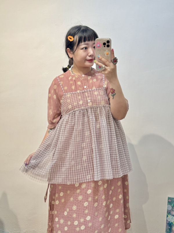 細格紋透紗小背心 