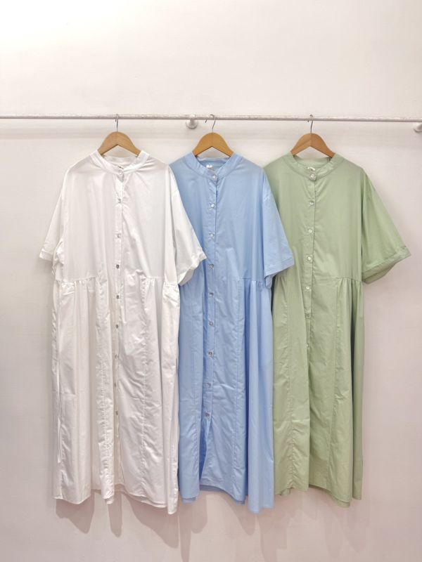中山領排扣洋裝 