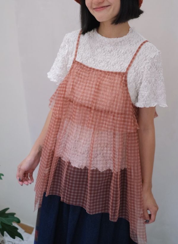 層次小格紋背心 