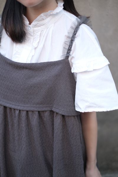 蕾絲帶彈性背心 