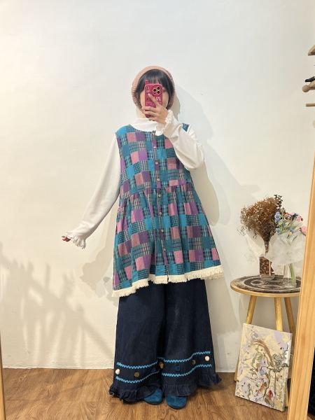 A06加絨球球牛仔寬褲 