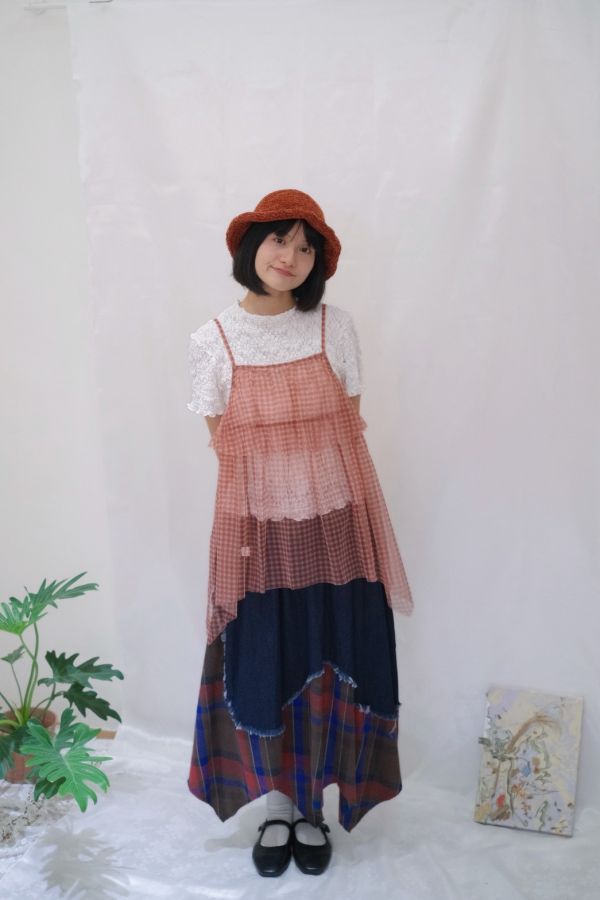 層次小格紋背心 