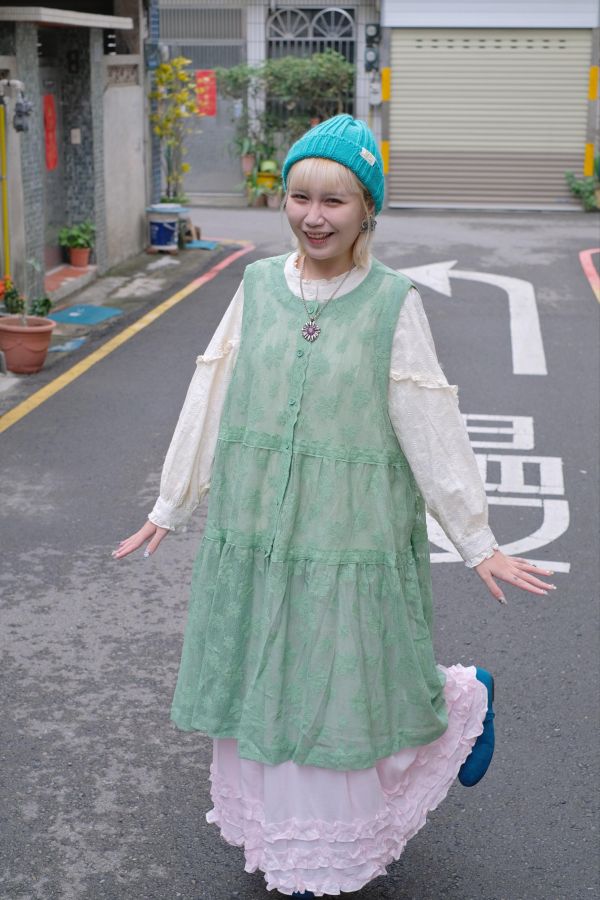 陽光普照荷葉棉麻上衣 