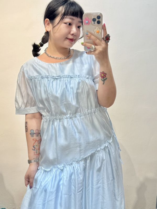 珍珠小洋裝 