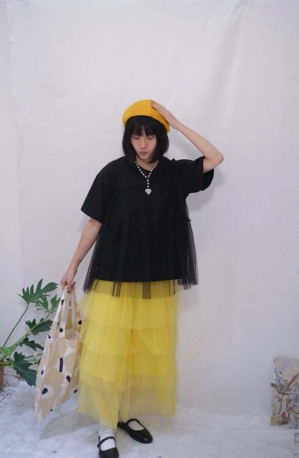 圓領拼接紗上衣 