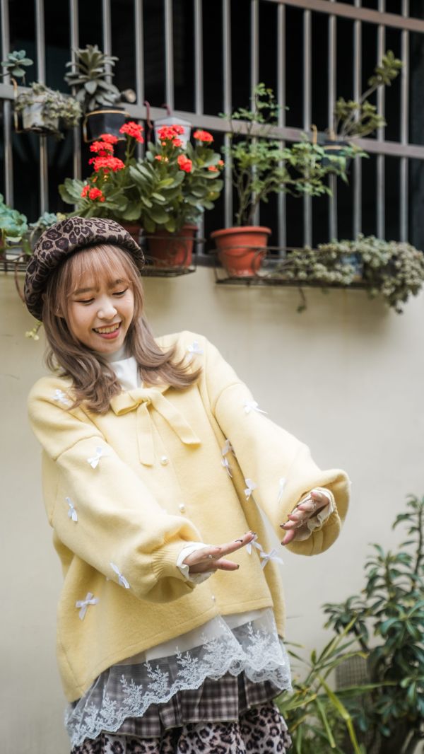 仙女下凡蝴蝶結毛衣 