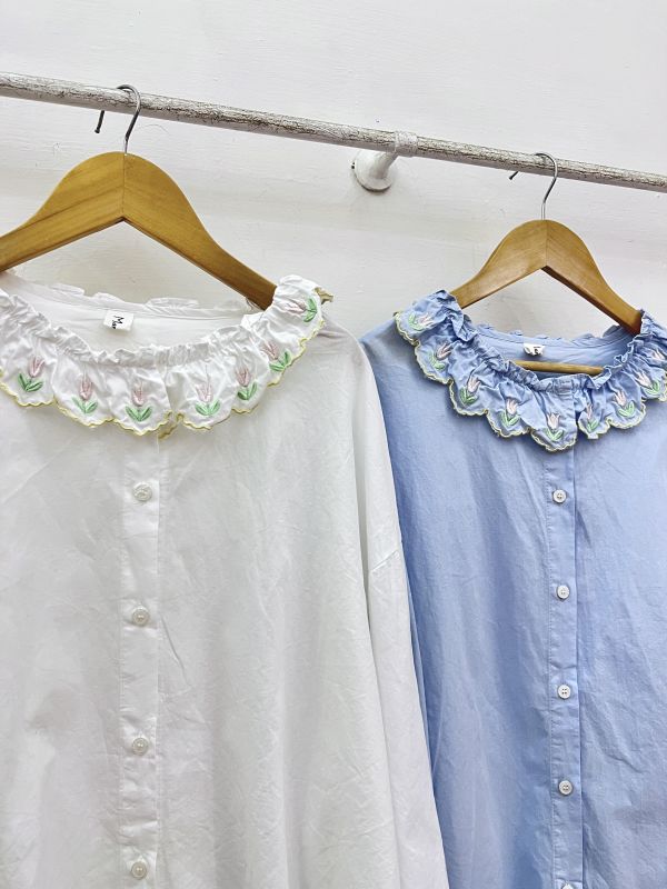 鬱金香滾邊上衣 