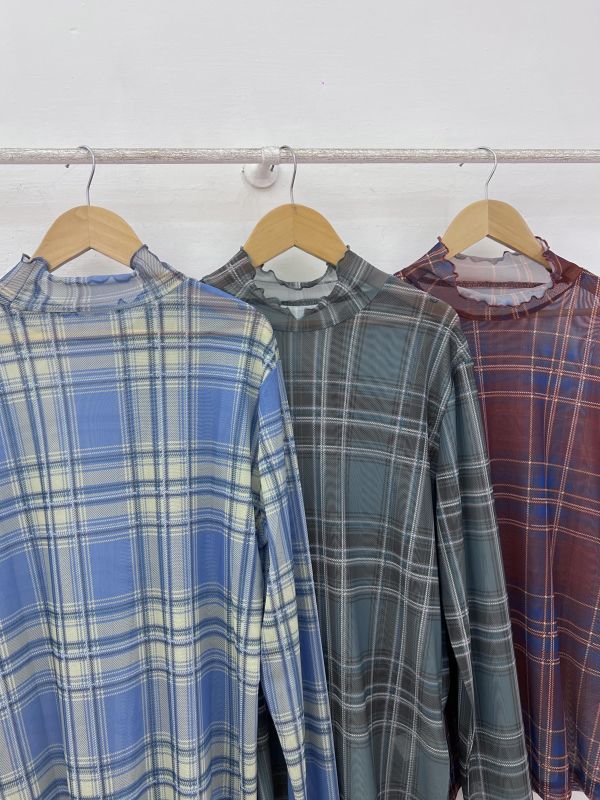 B03 格紋透膚內搭 