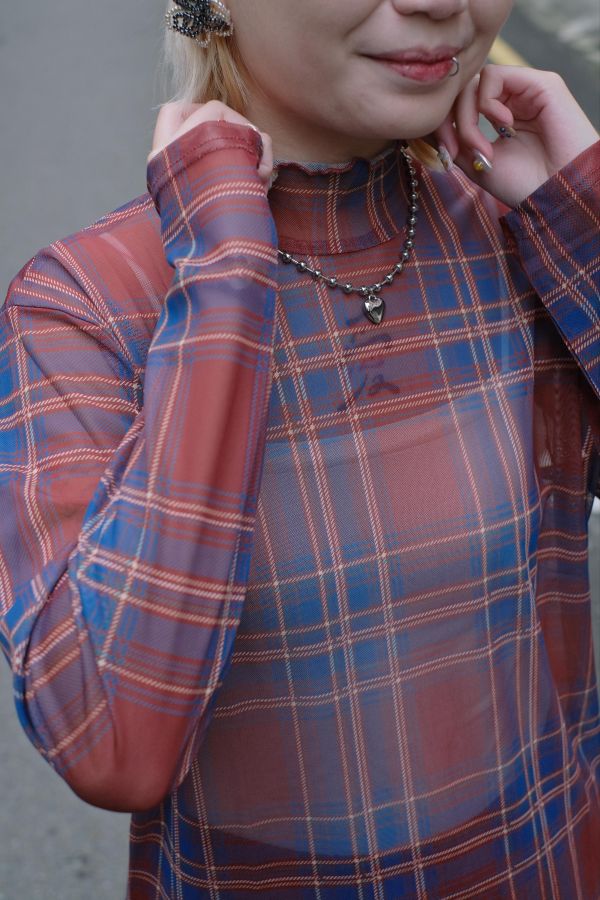 B03 格紋透膚內搭 