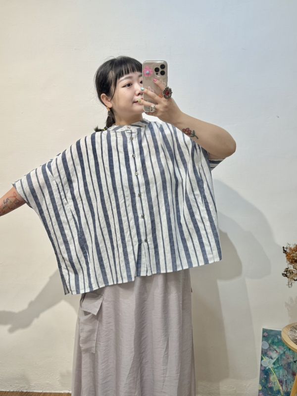 寬袖條紋上衣 