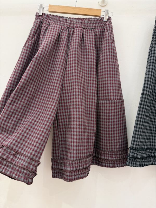 毛呢花邊格紋五分褲 