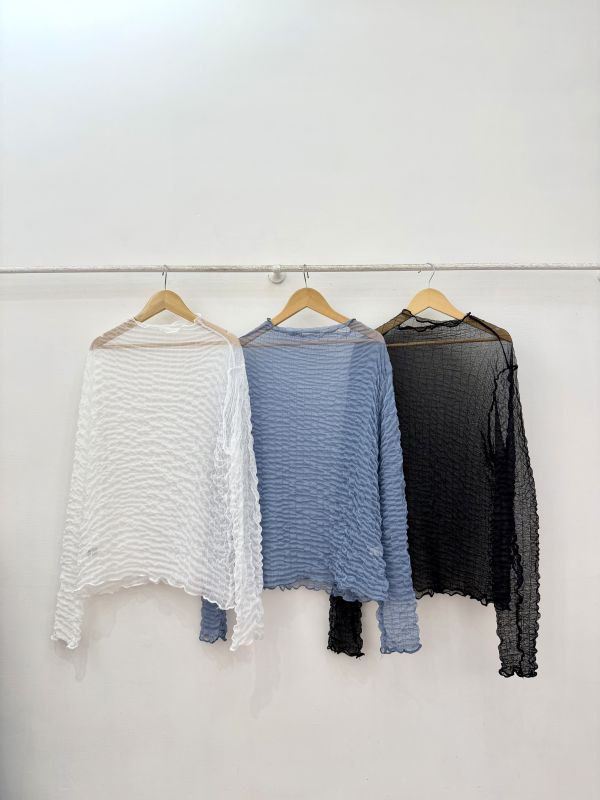 A39泡泡透膚打底衣 