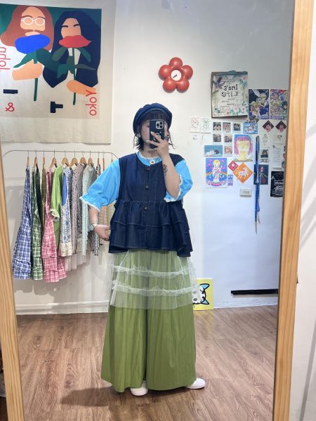 A01點綴蕾絲上衣 