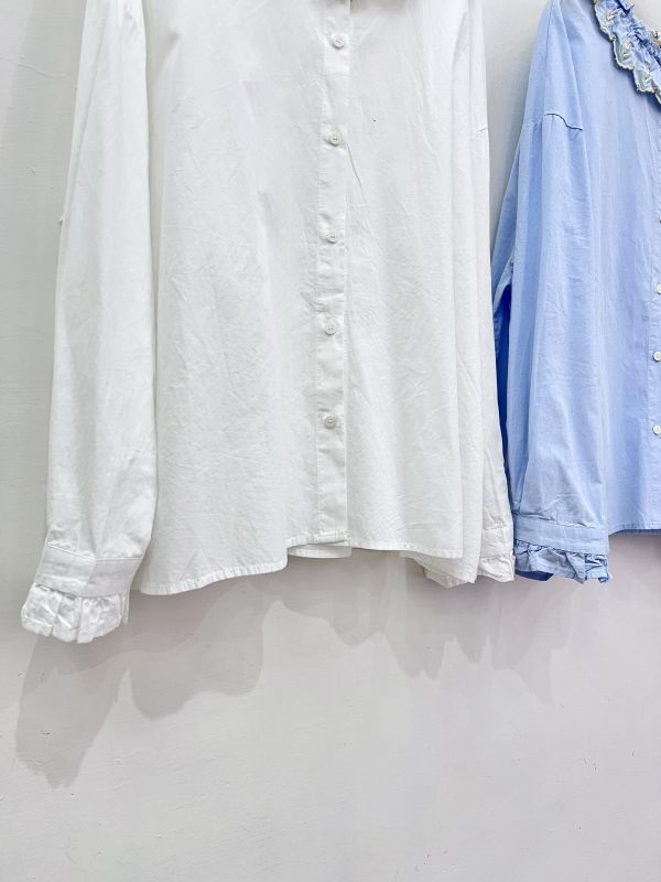 鬱金香滾邊上衣 