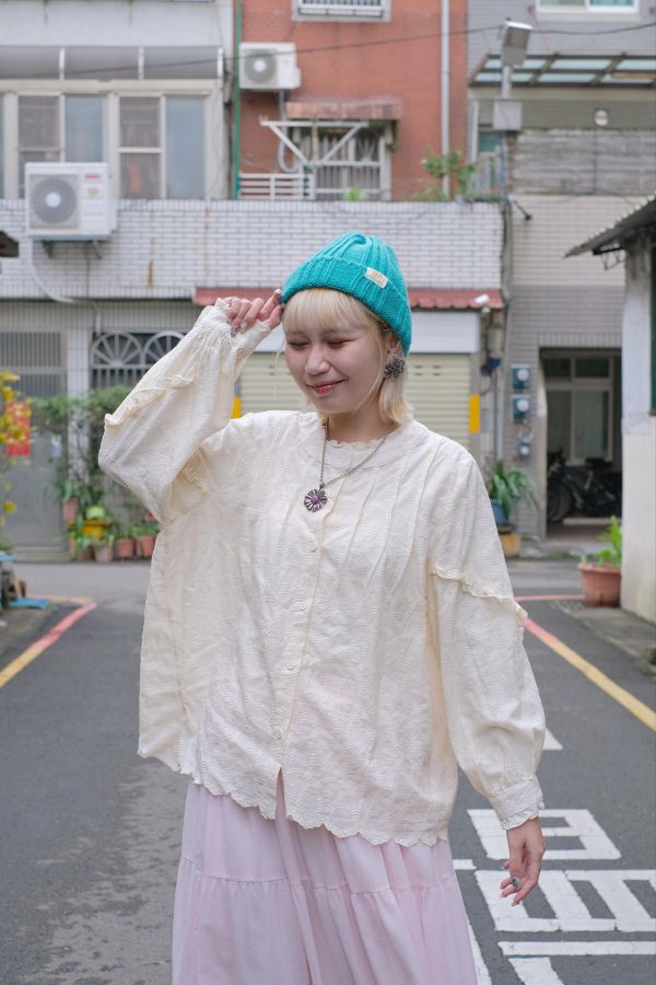 陽光普照荷葉棉麻上衣 