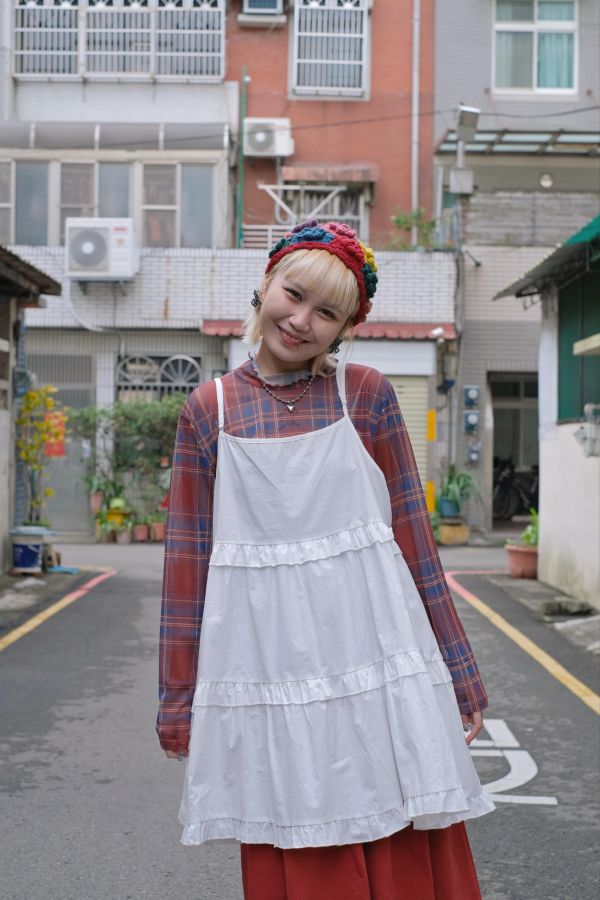 B03 格紋透膚內搭 