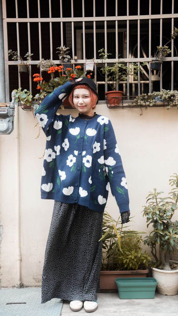 A01花花精靈毛衣 