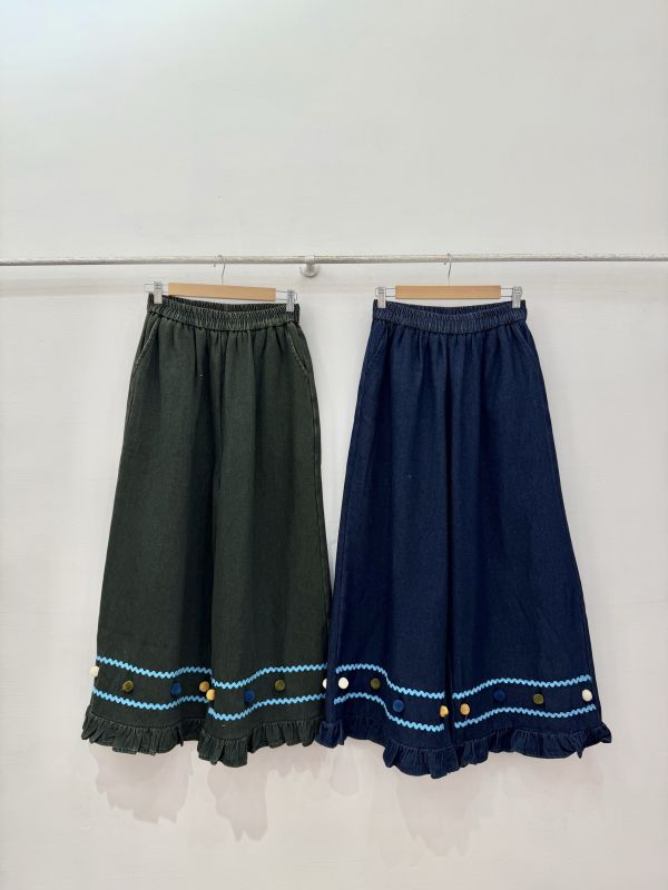 A06加絨球球牛仔寬褲 