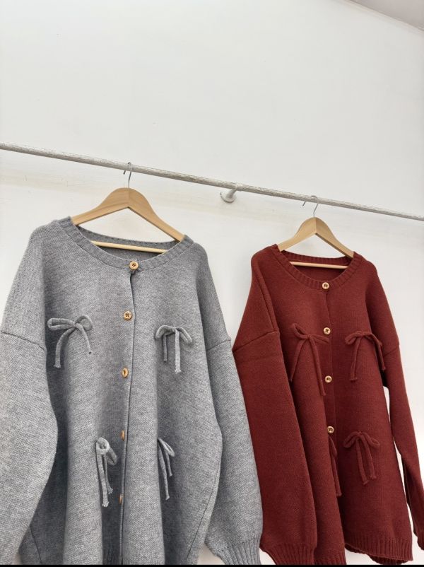 蝴蝶結氣質毛衣 