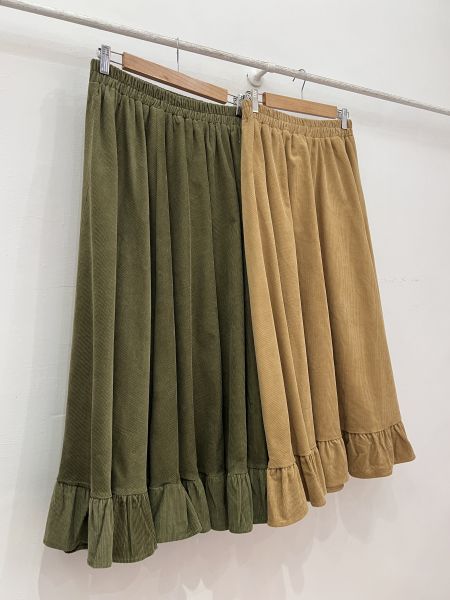 A16燈芯絨荷葉傘裙 