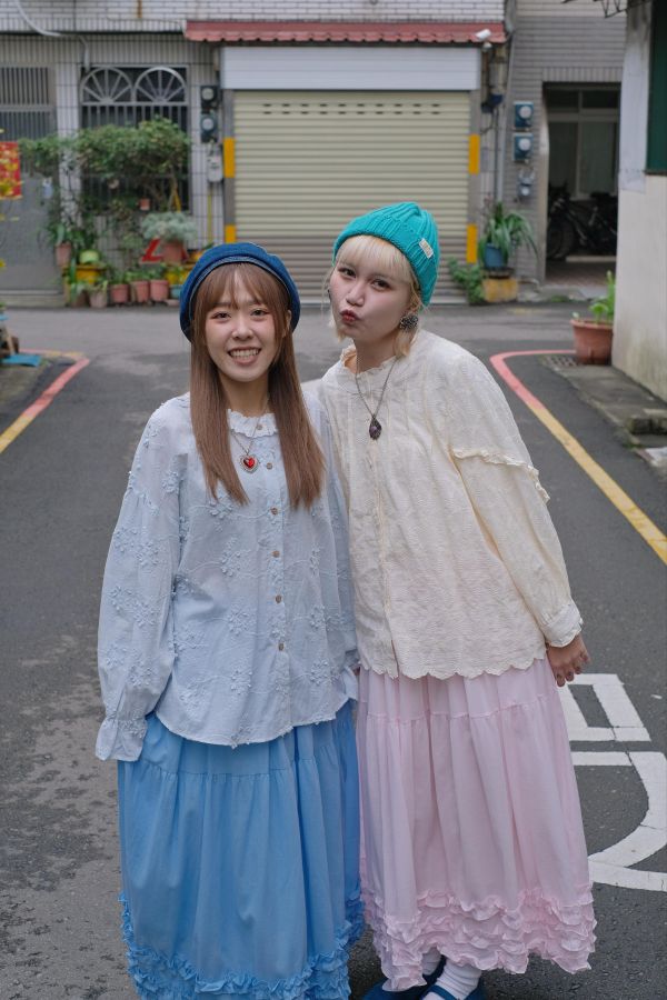 陽光普照荷葉棉麻上衣 