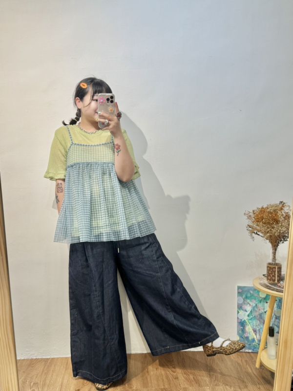 細格紋透紗小背心 
