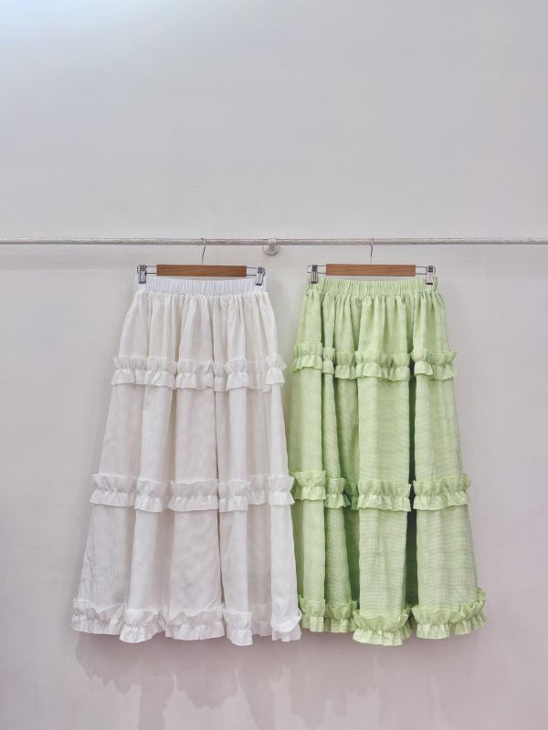 B03壓痕荷葉蛋糕裙 