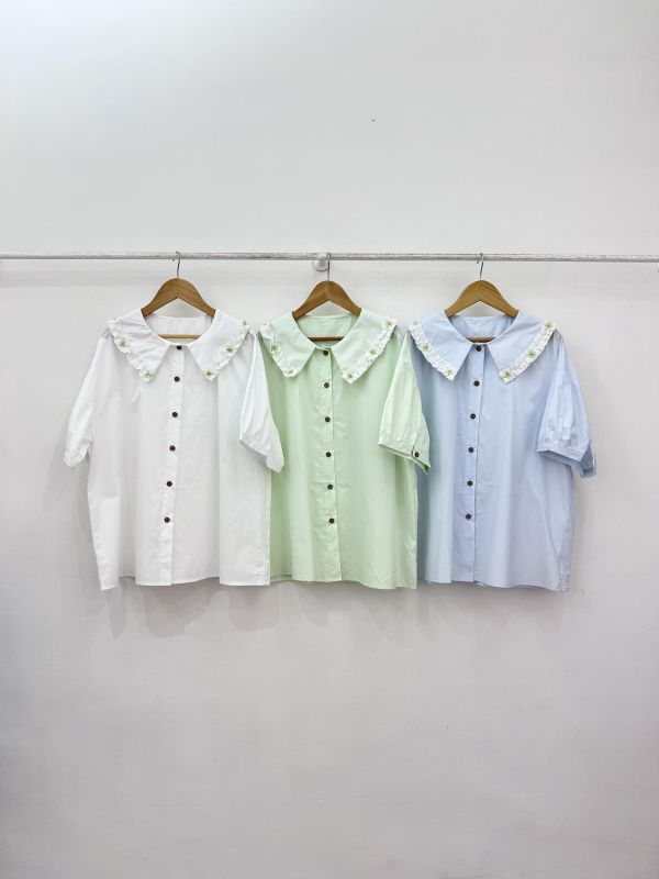 A12 春天小花上衣 