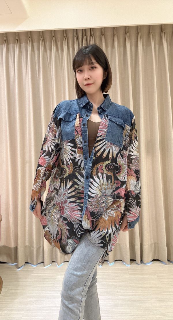 丹寧風格薄紗長版外搭單品 日本,服飾,女裝,日本專櫃,代購,日系連身裙,日系洋裝,日系外套,日系襯衫,日系褲子,日系鞋子,日系配飾,日本服飾網購,日本服飾品牌推薦,質感服飾