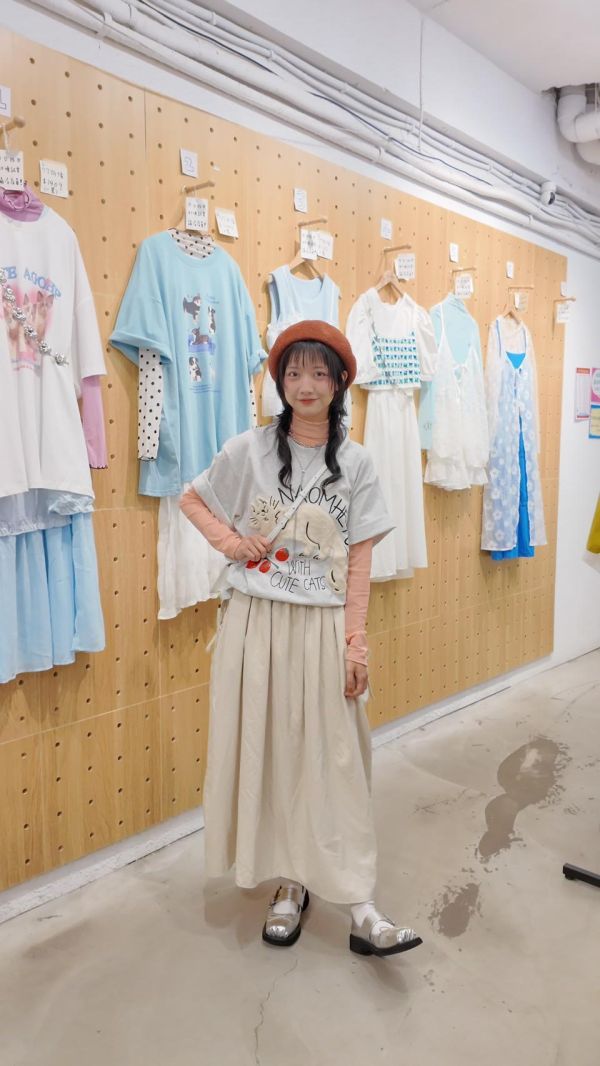 慵懶立體貓咪大踢 