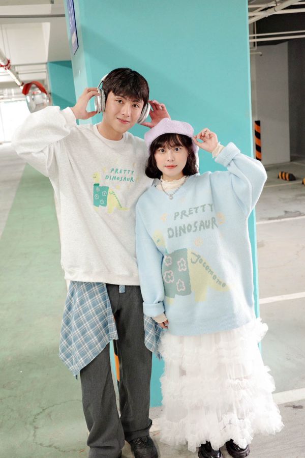 自訂款-漂亮恐龍刺繡大學踢 