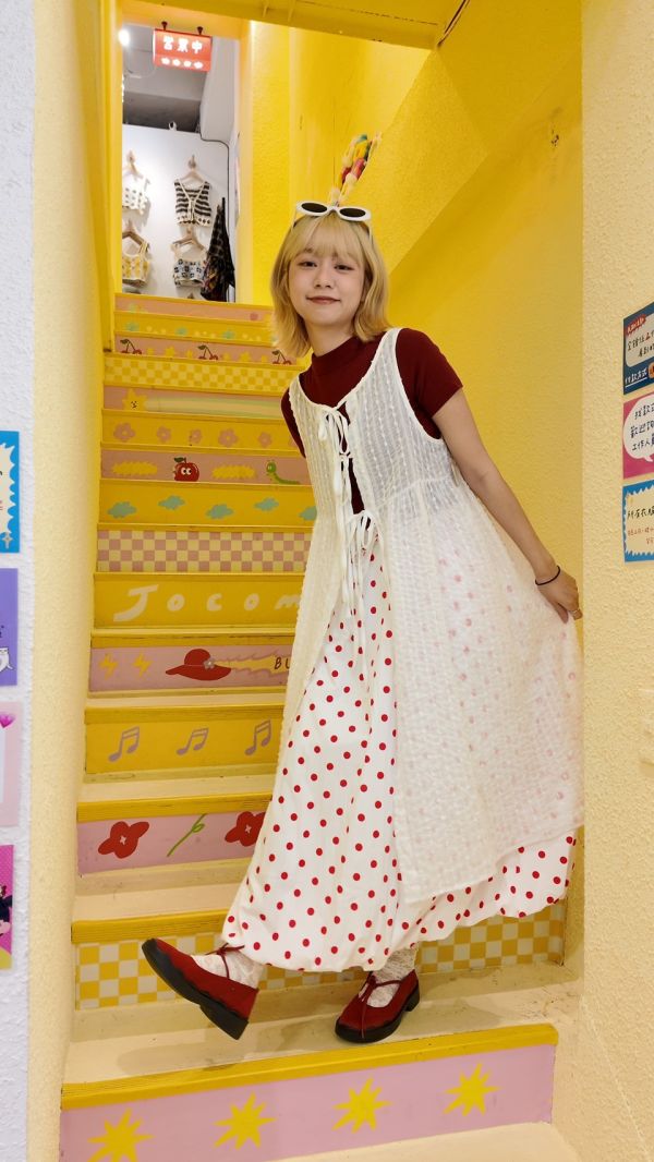 復古紅波點氣球裙 