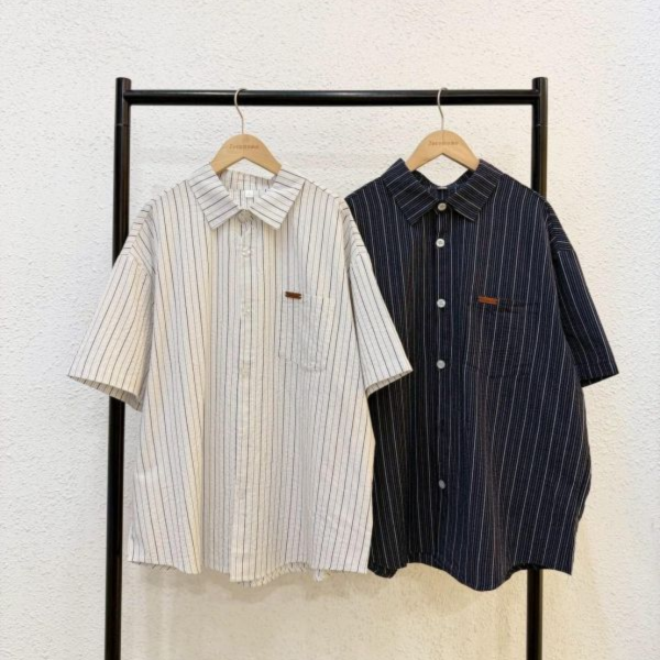 簡約直條紋襯衫 