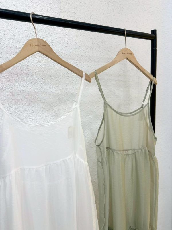 氣質飄逸花邊罩衫 